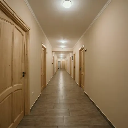 Cedrus Club Szálloda