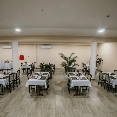 Cedrus Club