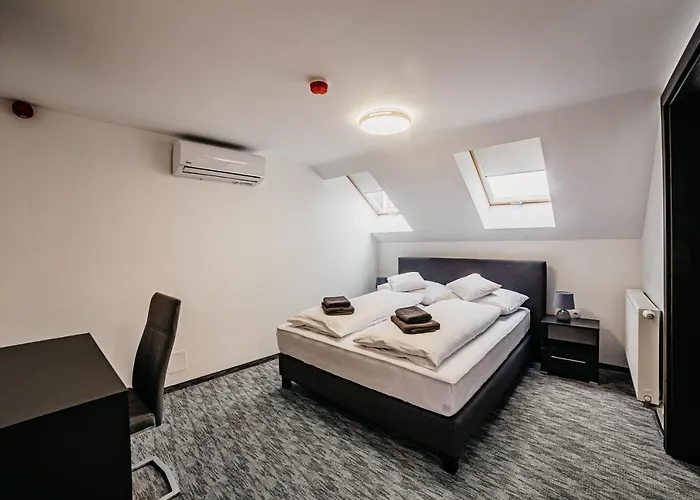 Cedrus Club 3*