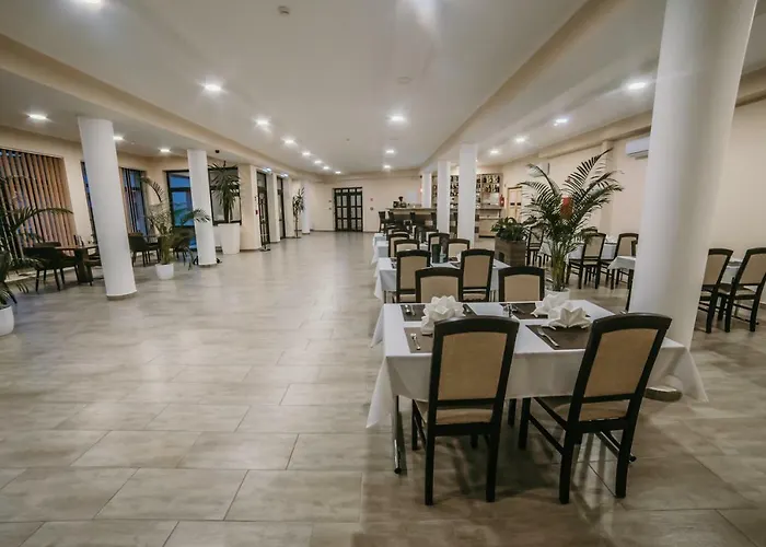 Hotel Cedrus Club